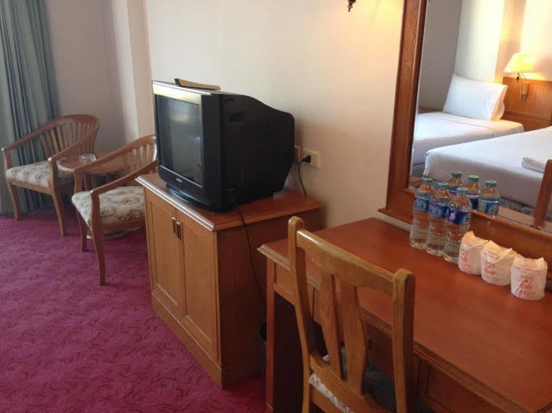 Hatyai Merridian Hotel Hat Yai Extérieur photo